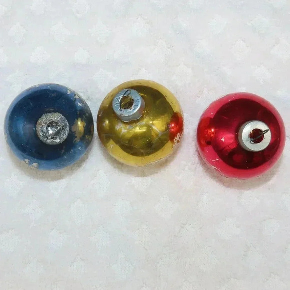 Vintage Glass Christman Ornaments Set of 3 - Picture 13 of 14